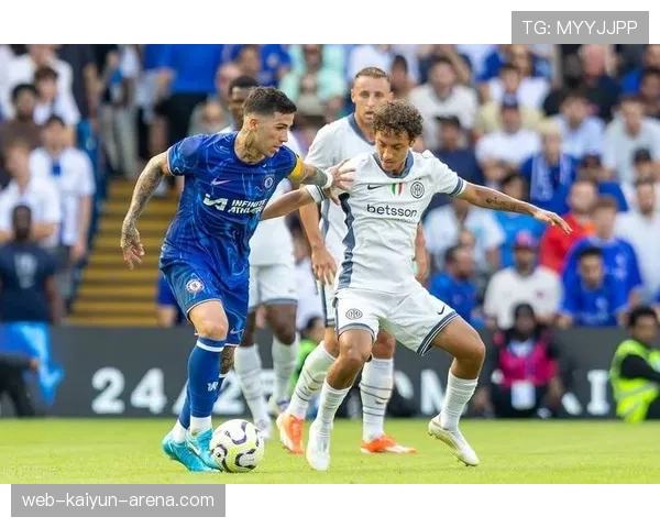 切尔西年轻阵容表现起伏问题显现，对赛季走势形成阶段性制约