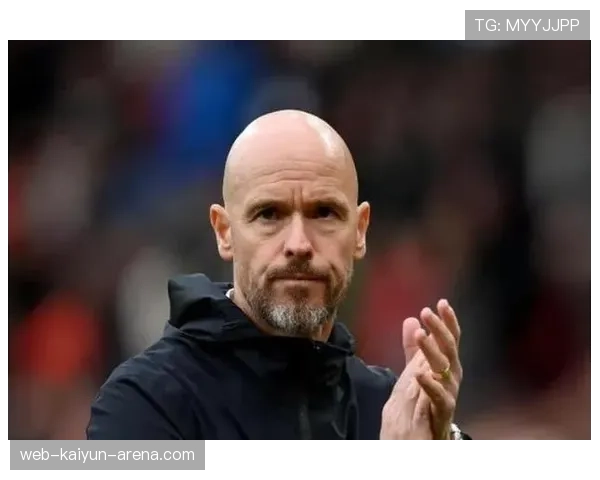 曼联更衣室矛盾再度显现，对球队稳定性及赛季表现造成影响